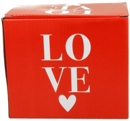 Czerwone pudełko prezentowe z napisem LOVE do kubka porcelanowego Misie 1 650 ml – idealny prezent.