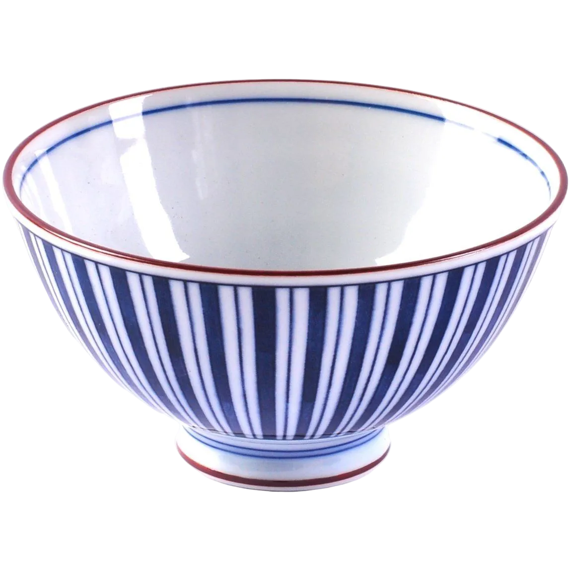 Porcelanowa czarka japońska do matchy o pojemności 210 ml, zdobiona pionowymi niebieskimi paskami i czerwonym rantem.