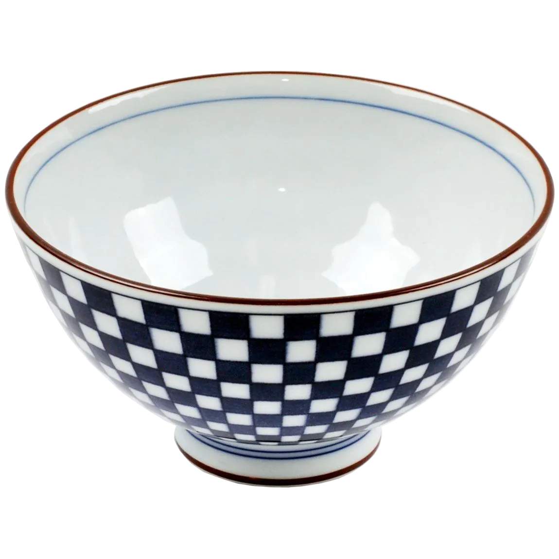 Porcelanowa czarka japońska do matchy o pojemności 210 ml, zdobiona granatowo-białym wzorem szachownicy.