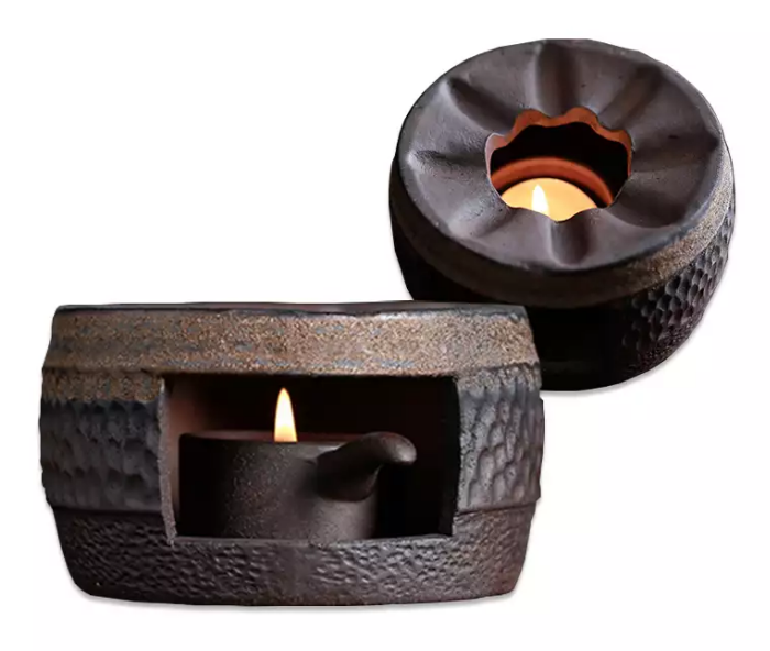 Ceramiczny podgrzewacz okrągły o średnicy 9 cm z miejscem na tealight, widok z góry.