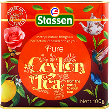 Front puszki Stassen Pure Ceylon Tea z napisem „from the earth to your cup”.