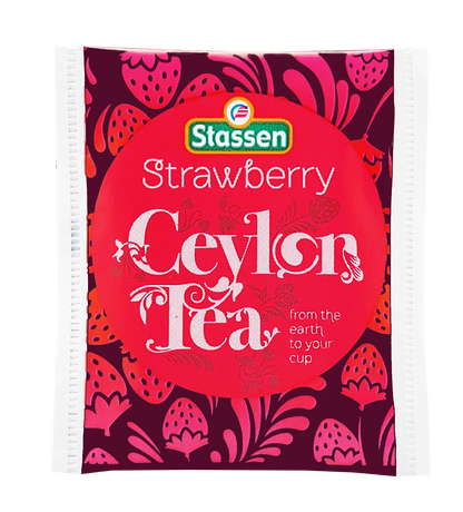 Saszetka herbaty Stassen Strawberry Tea – owocowa herbata czarna w kopercie.