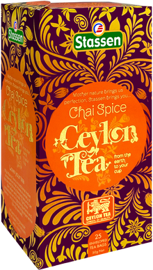 Herbata czarna Stassen Chai Spice – pudełko widoczne z boku.