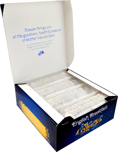 Pudełko Stassen English Breakfast otwarte z saszetkami herbaty w środku