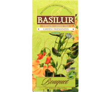Przód opakowania herbaty Basilur Green Freshness z serii Bouquet, zielone tło z motywem kwiatów.