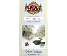 Czarna herbata Basilur Winter Tea w eleganckim zimowym opakowaniu – widok z przodu.