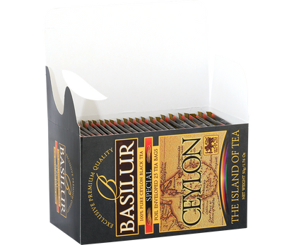 Otwarte pudełko z kopertami herbaty Basilur Special.