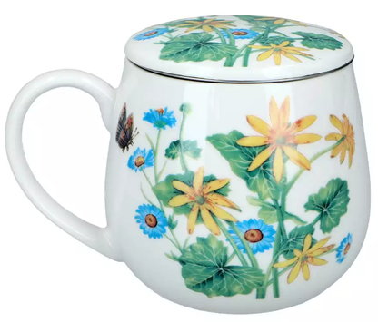Kubek porcelanowy w żółto-niebieskie kwiaty z serii Floral Story 4, widok z przodu.