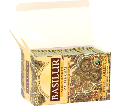 Otwarta herbata Basilur Masala Chai z kopertami w eleganckim pudełku.