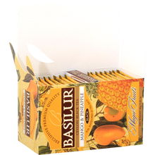 Otwarte pudełko Basilur Mango & Pineapple – herbaty w kopertach z serii Magic Fruits.