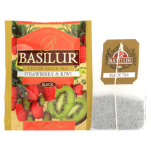 Saszetka herbaty Basilur Strawberry & Kiwi z torebką herbacianą i etykietą.