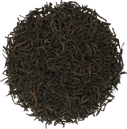 Liście czarnej herbaty cejlońskiej Basilur Frosty Morning w zbliżeniu.