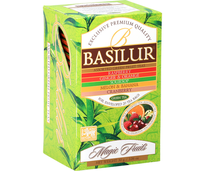 Zestaw herbat Basilur Magic Fruits w zielonym opakowaniu z owocowym motywem.