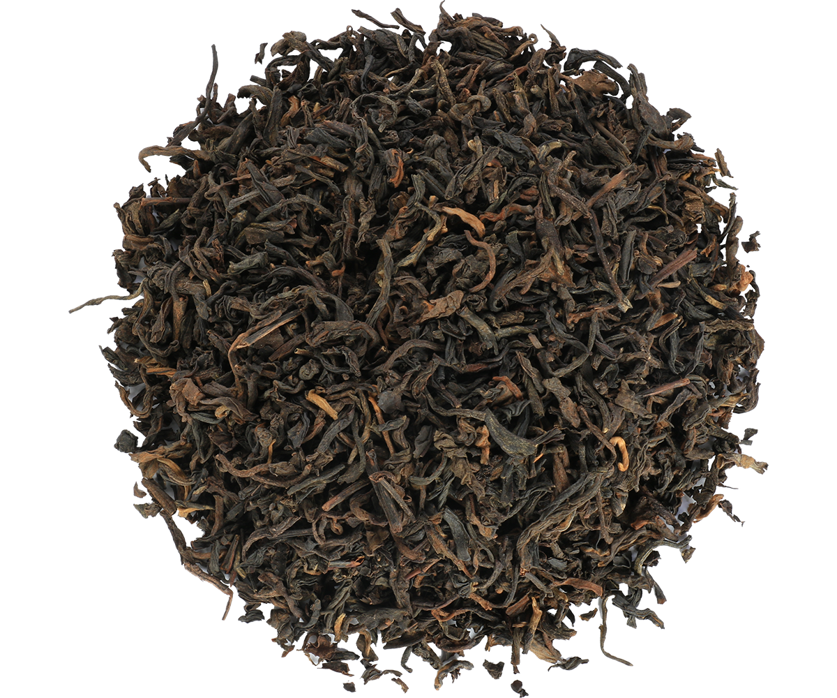 Liście czarnej herbaty Pu-Erh Basilur, naturalna fermentowana herbata o głębokim aromacie.