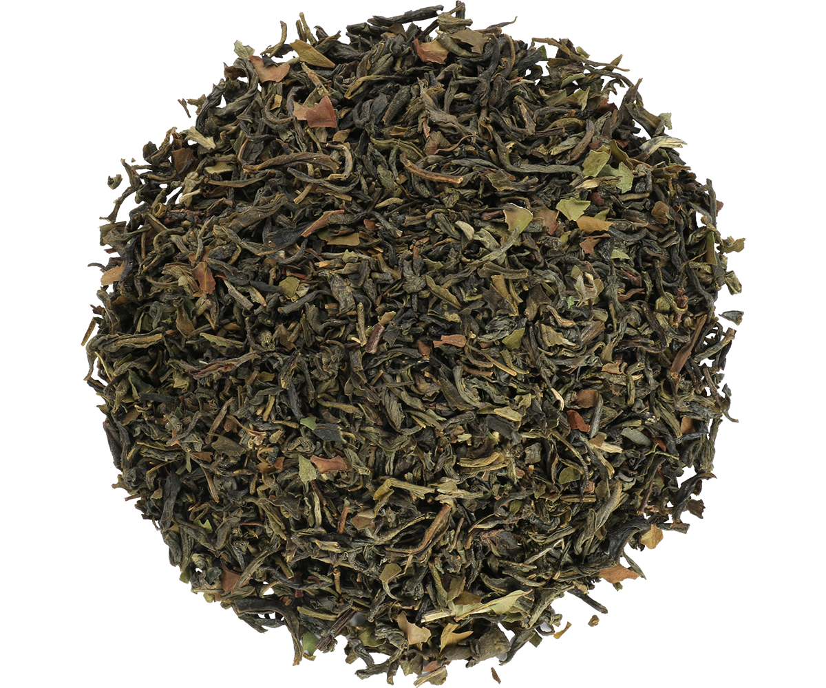 Liście białej herbaty Basilur White Tea, delikatna herbata o subtelnym aromacie.