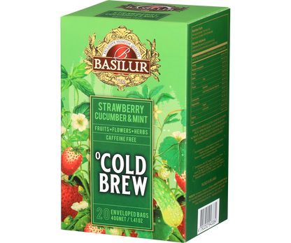 Pudełko herbaty Basilur Cold Brew Strawberry Cucumber & Mint w perspektywie, letnia kompozycja bez kofeiny.