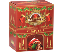 Zbliżenie na opakowanie Basilur Chapter I z logo i motywem świątecznego kominka, herbata czarna 75 g.