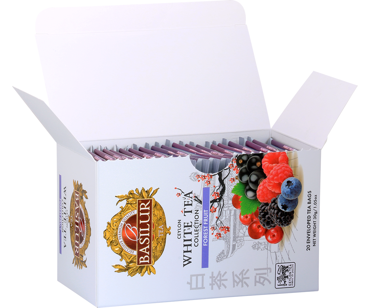 Otwarta herbata Basilur Forest Fruit – koperty z białą herbatą o smaku malin, jagód i porzeczek.