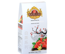 Opakowanie herbaty Basilur Strawberry Vanilla 100 g – biała herbata z truskawką i wanilią.