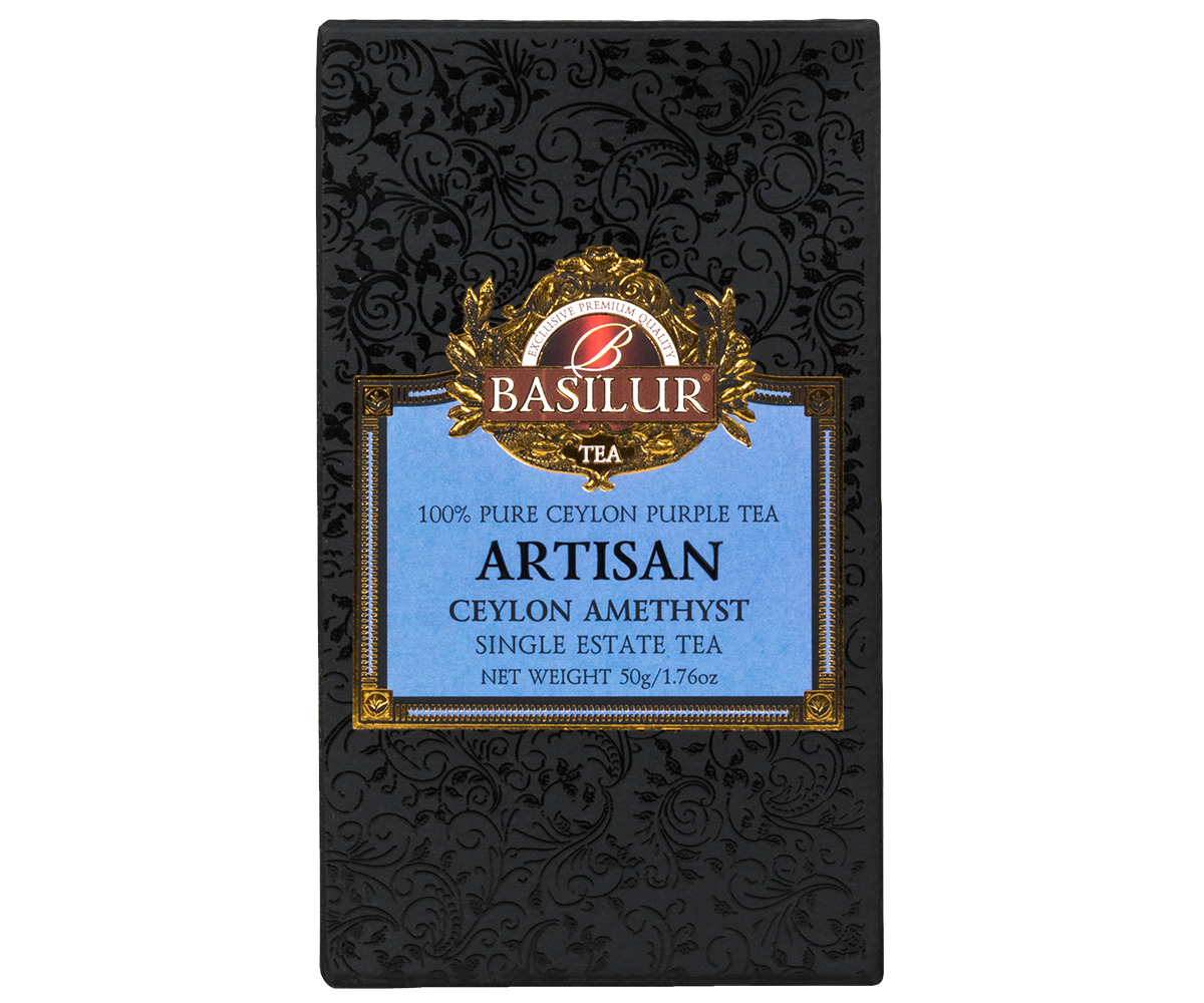 Zbliżenie suszu herbaty Basilur Ceylon Amethyst – liście cejlońskiej herbaty purpurowej o unikalnym odcieniu.