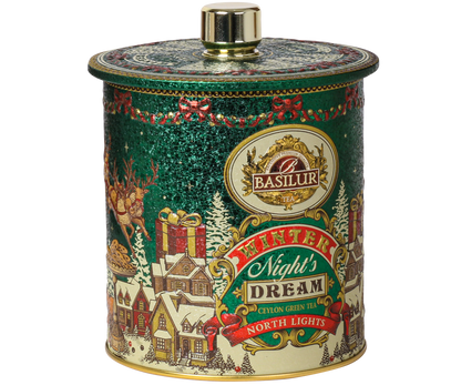 Świąteczna puszka Basilur North Lights z ilustracją zimowego miasteczka i logo Basilur.