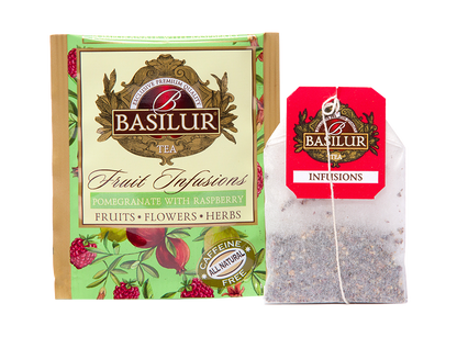 Saszetka i torebka herbaty Basilur Pomegranate With Raspberry – owocowy napar z maliną i granatem.