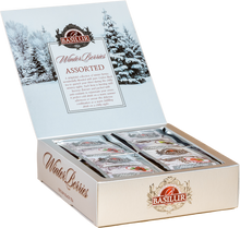 Kolekcja Basilur Winter Berries – czarna herbata z owocami zimowymi w kopertkach.