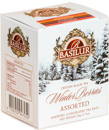 Opakowanie Basilur Winter Berries przedstawione pod kątem z widocznymi informacjami o mieszankach.