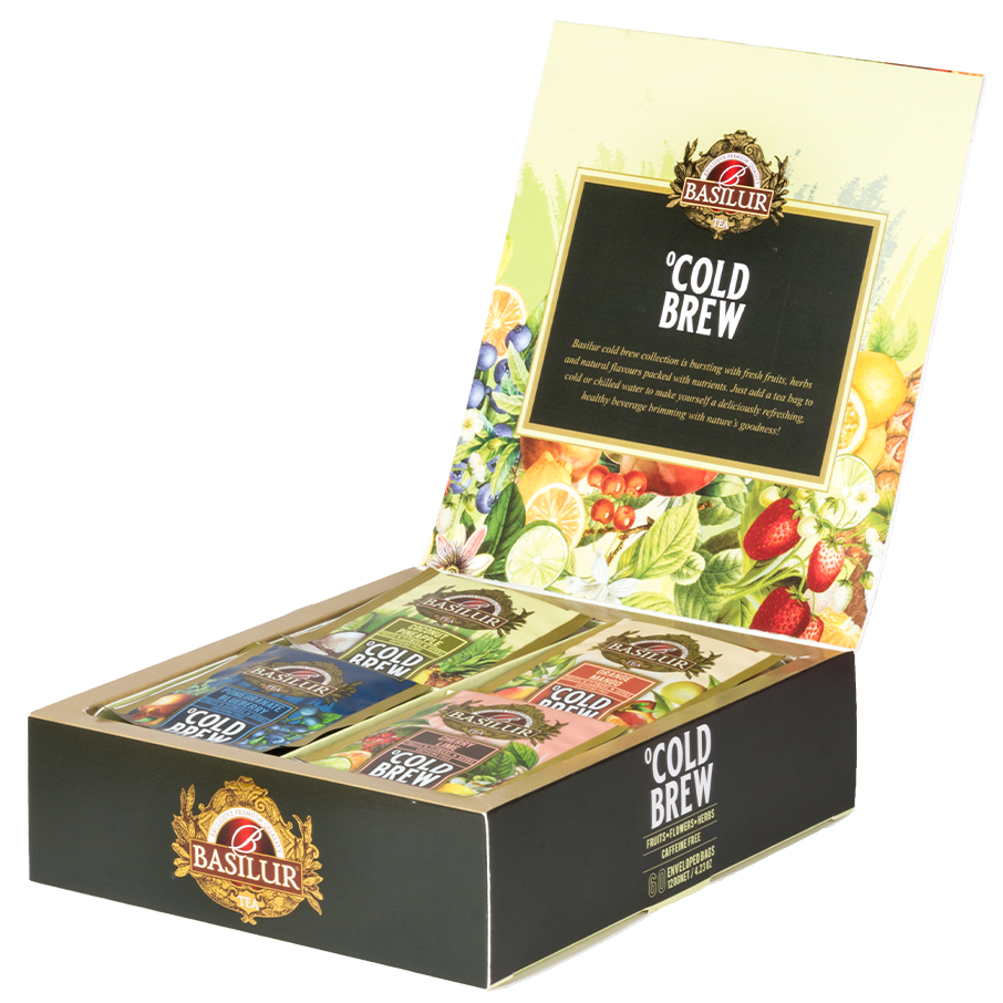 Otwarty zestaw Basilur Cold Brew z widocznymi różnymi smakami herbat w kolorowych kopertkach.