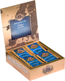 Zestaw herbat Basilur Breakfast Tea Europe w otwartym pudełku z kopertami herbat śniadaniowych.