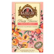 Przód opakowania herbaty Basilur Peach & Apricot z ilustracjami owoców.
