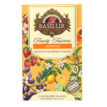 Przód pudełka Basilur Fruity Fusions z ilustracjami owoców.