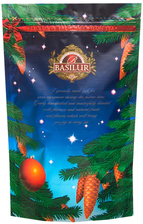 Zbliżenie na opakowanie herbaty Basilur Golden Hour z zimowym motywem.
