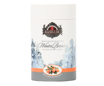 Opakowanie herbaty Basilur Winter Berries Sea Buckthorn z zimową grafika prezentujące produkt premium z Cejlonu