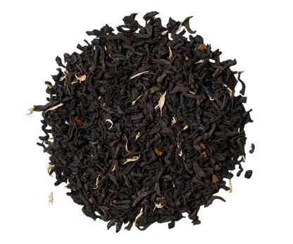 Liście czarnej herbaty Basilur z dodatkiem rokitnika idealne do parzenia aromatycznego naparu zimowego.