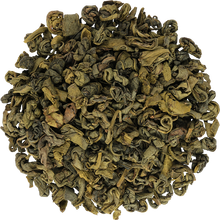 Liście zielonej herbaty Tipson Ceylon Green – wysokiej jakości herbata cejlońska.