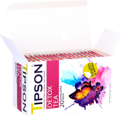 Otwarte pudełko z saszetkami herbaty Tipson Detox Tea o działaniu detoksykującym.