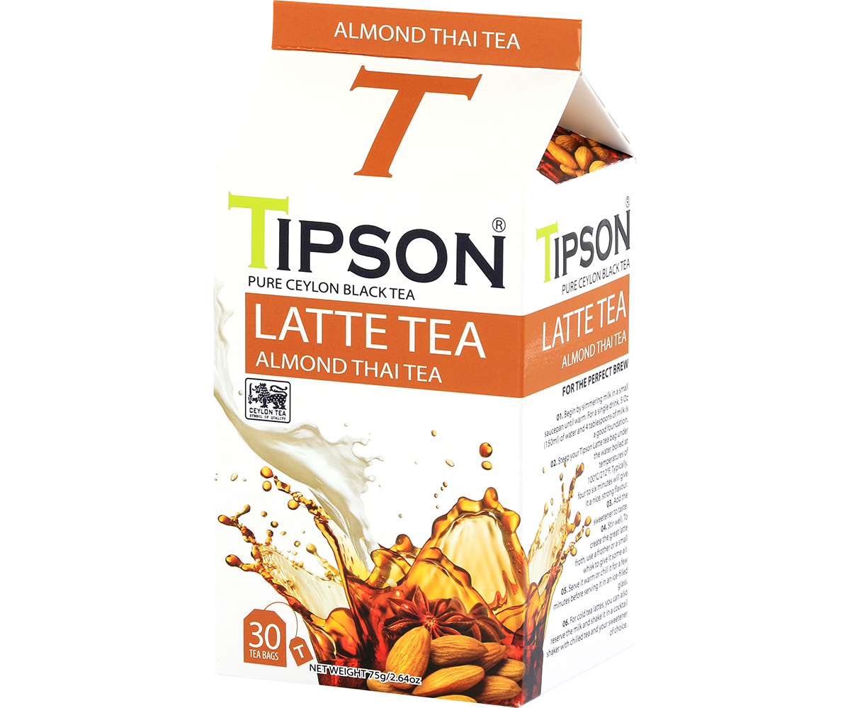 Boczne ujęcie opakowania herbaty Tipson Almond Thai Latte Tea – czarna herbata z nutą migdałów.