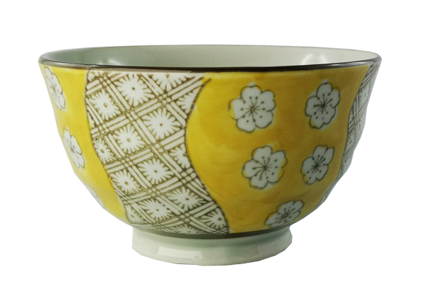 Ceramiczna czarka Chawan o pojemności 300 ml w żółtym kolorze, zdobiona subtelnym kwiatowym wzorem.