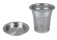 Stalowy zaparzacz do herbaty z dopasowanym spodkiem