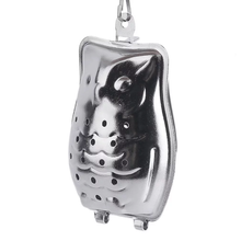 Zaparzacz metalowy w kształcie sowy z detalem piór i otworami filtrującymi.