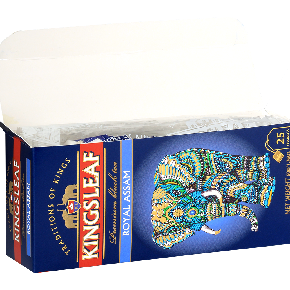 Otwarte pudełko herbaty Kingsleaf Royal Assam z 25 czarnymi saszetkami.