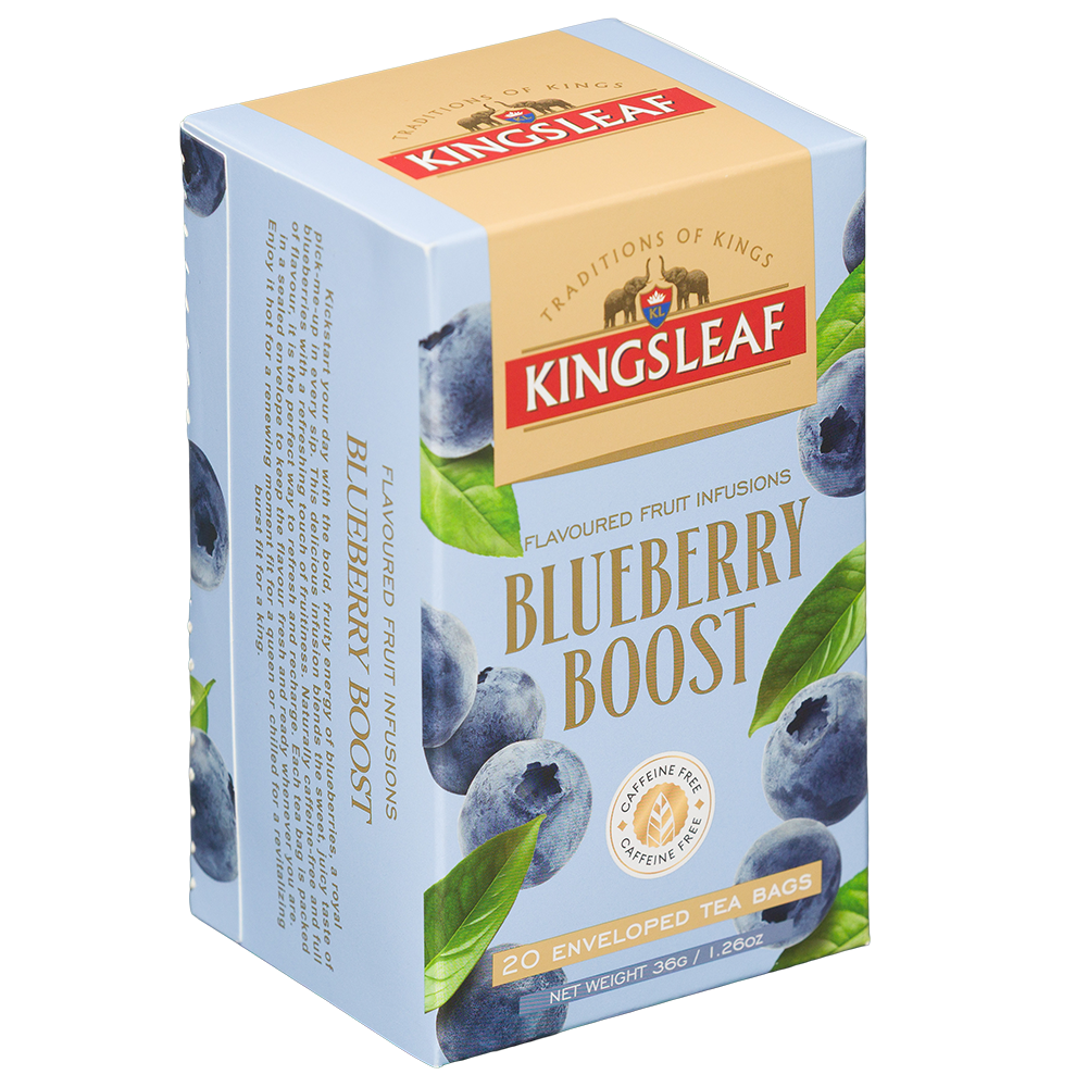 Napar owocowy Kingsleaf Blueberry Boost 20 saszetek 36 g, jasnoniebieski kartonik z borówkami, widoczny z przodu i lewego boku