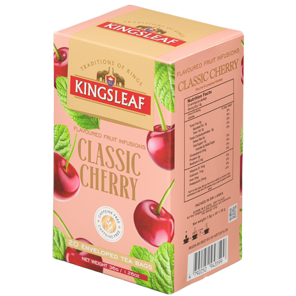 Opakowanie herbaty Kingsleaf Classic Cherry z wiśnią, pokazane pod kątem z widocznym przodem i panelem informacyjnym.