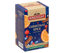 Otwarta herbata Kingsleaf Black Tea Spiced Orange z widocznymi saszetkami w środku.