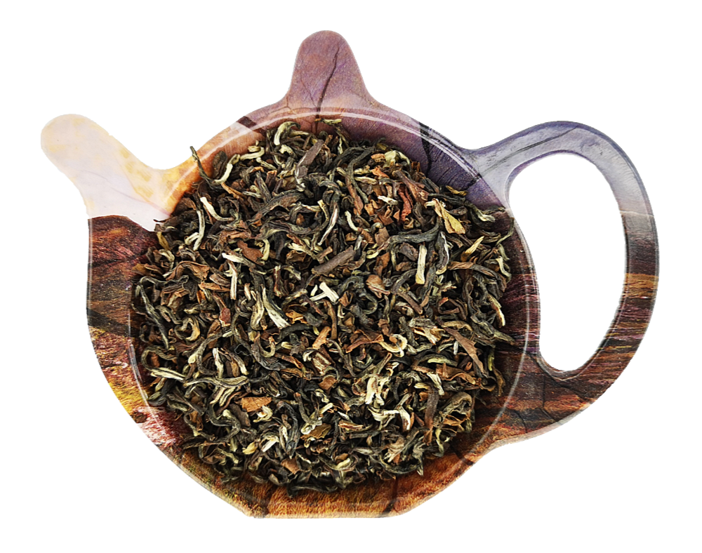 Suszone liście czarnej herbaty Nepal Himalayan Jun Chiyabari w kształcie czajniczka, wysokogórska herbata z Nepalu.