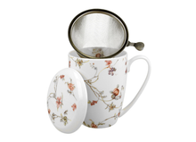 Kubek porcelanowy Safa 380 ml z zaparzaczem i pokrywką widoczny od przodu.