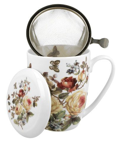 Kubek porcelanowy Zahra 380 ml z kwiatowym wzorem róż i motyli, dopasowaną pokrywką i metalowym zaparzaczem.