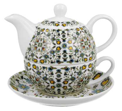 Filiżanka i dzbanek Kaszubski w zestawie na spodku.