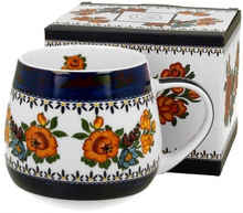 Kubek baryłka Indigo 2 – 430 ml zaprezentowany w komplecie z ozdobnym pudełkiem prezentowym.